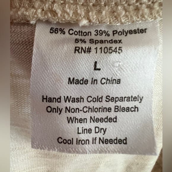 Ruffle-Hem Layered Cream Hoodie Size Large - Picture 9 of 9